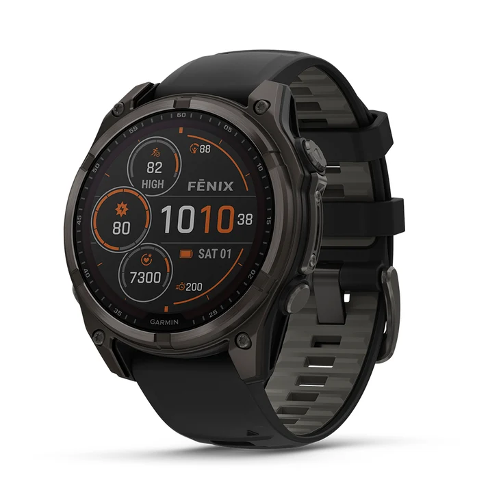 Garmin fēnix 8 Safira Solar de 47 mm em titânio cinza-carbono, com pulseira preta
